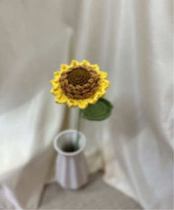 Sunflower with Seeds Crochet Flower Stem CF-010