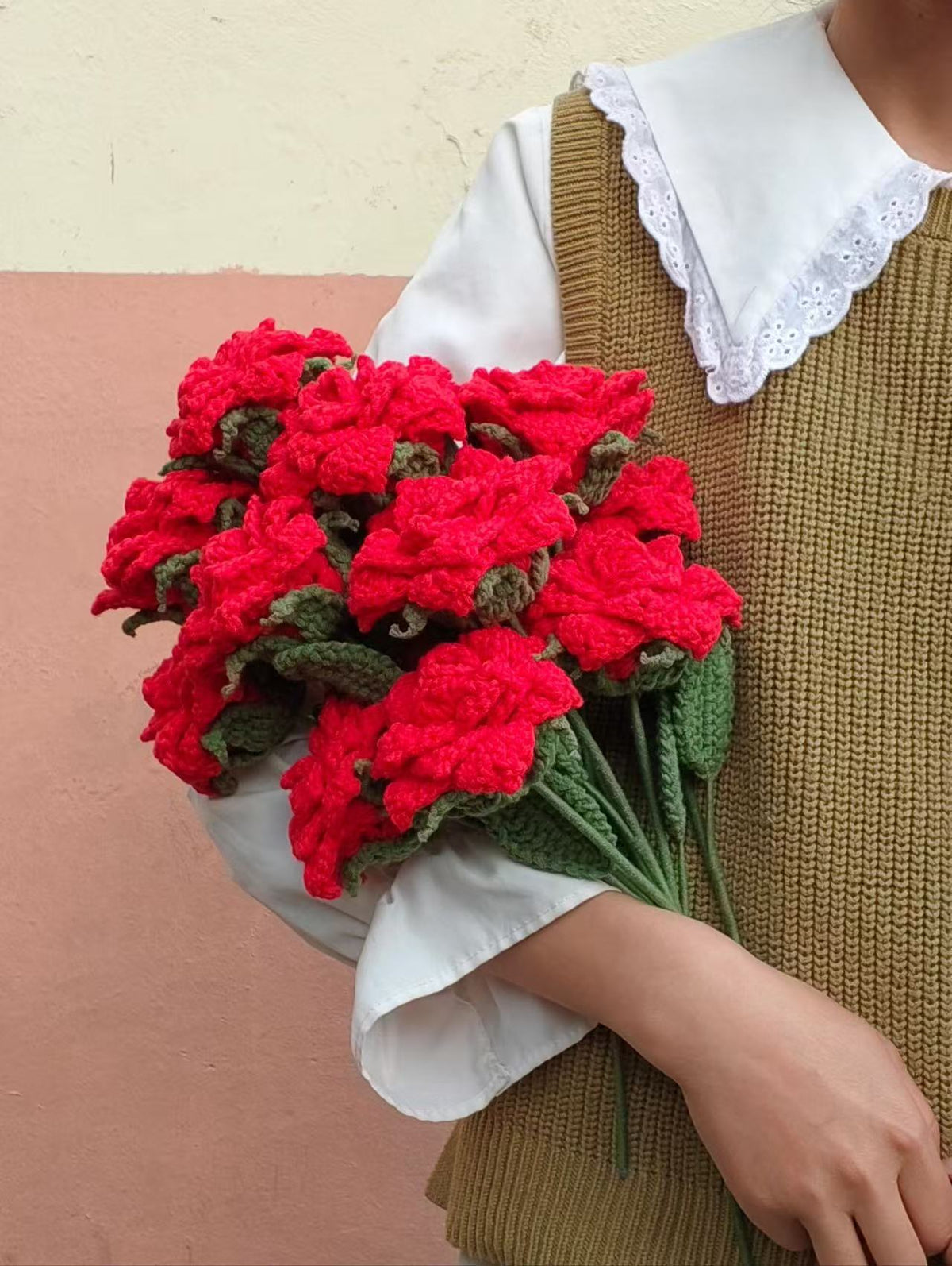 Sharp Petal Regular Rose Crochet Flower Stem CF-002