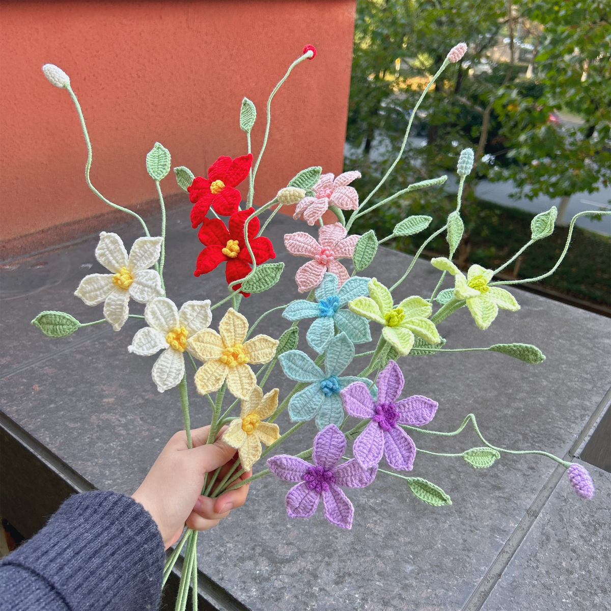 Clematis Crochet Flower Stem