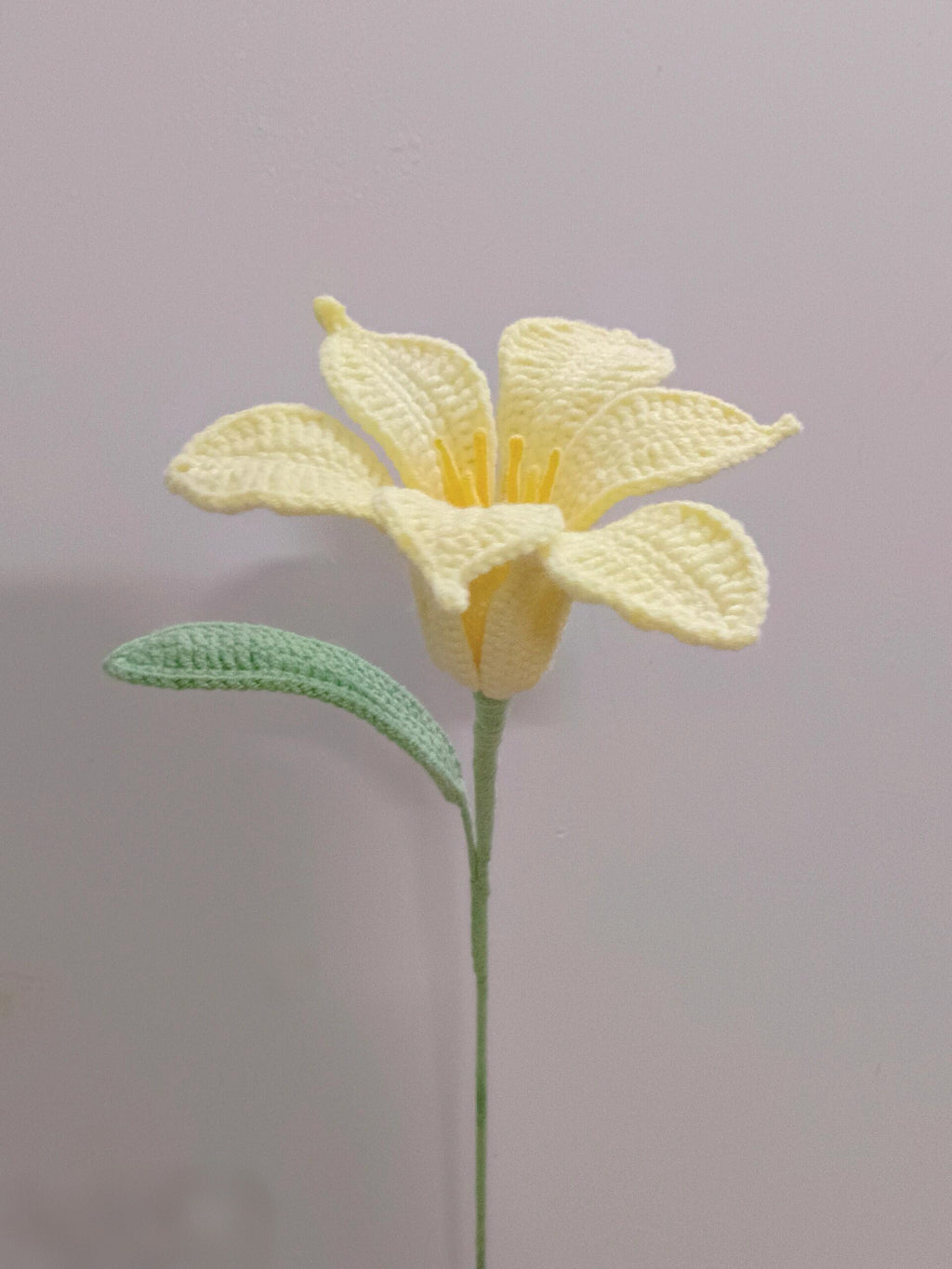Peruvian Lily Crochet Flower Stem CF-017