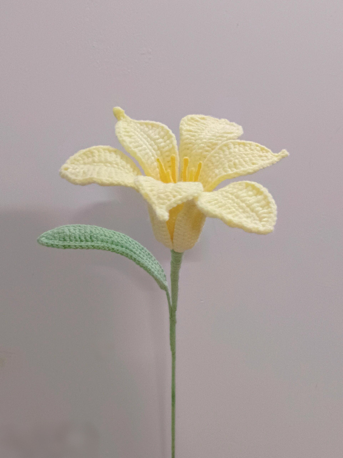 Peruvian Lily Crochet Flower Stem CF-017