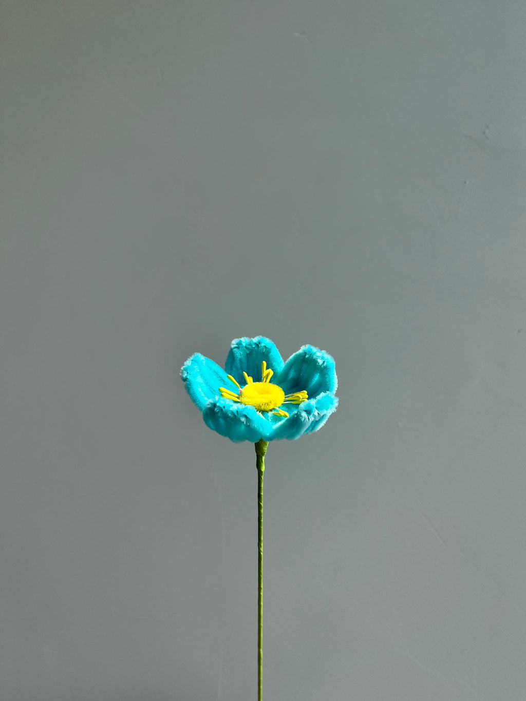 Regular Poppy Pipe Cleaner Flower