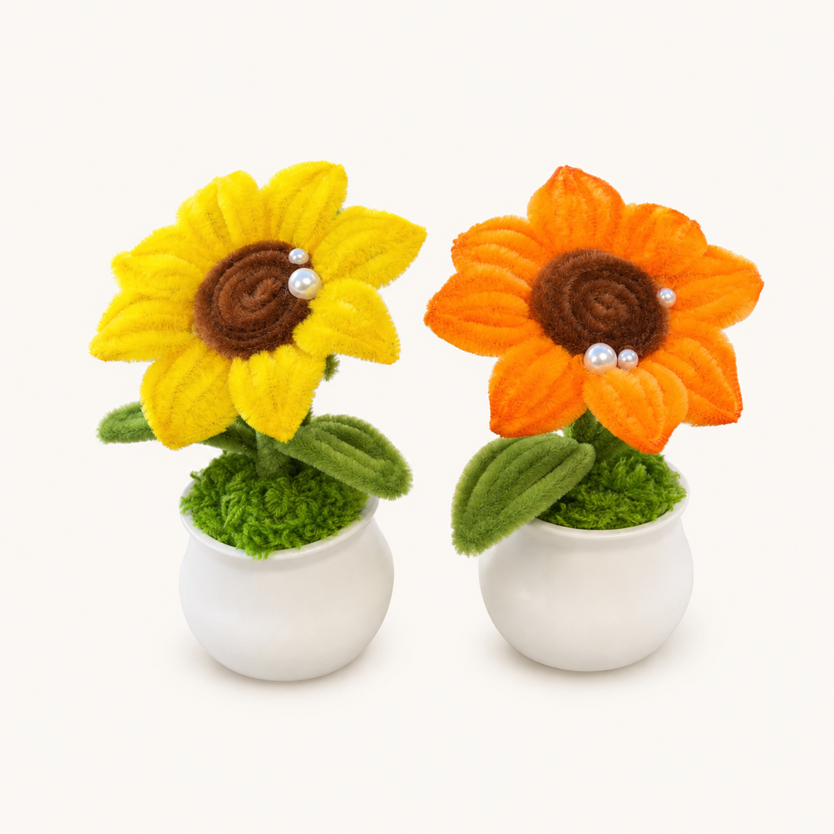 Handmade Pipe Cleaner Sunflower in Mini Pot – Golden & Amber Chenille Stem Flower Décor