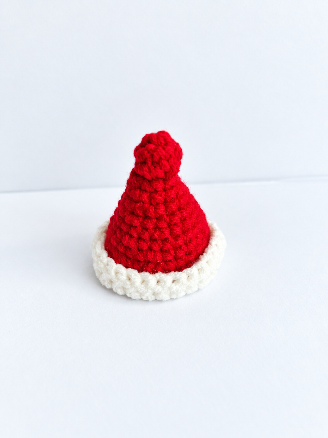 Crochet Mini Christmas Hats