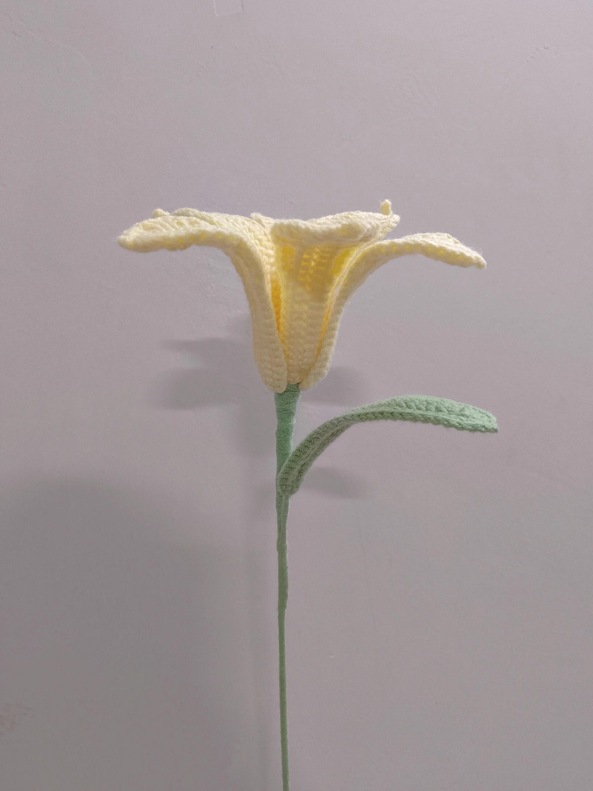 Peruvian Lily Crochet Flower Stem CF-017