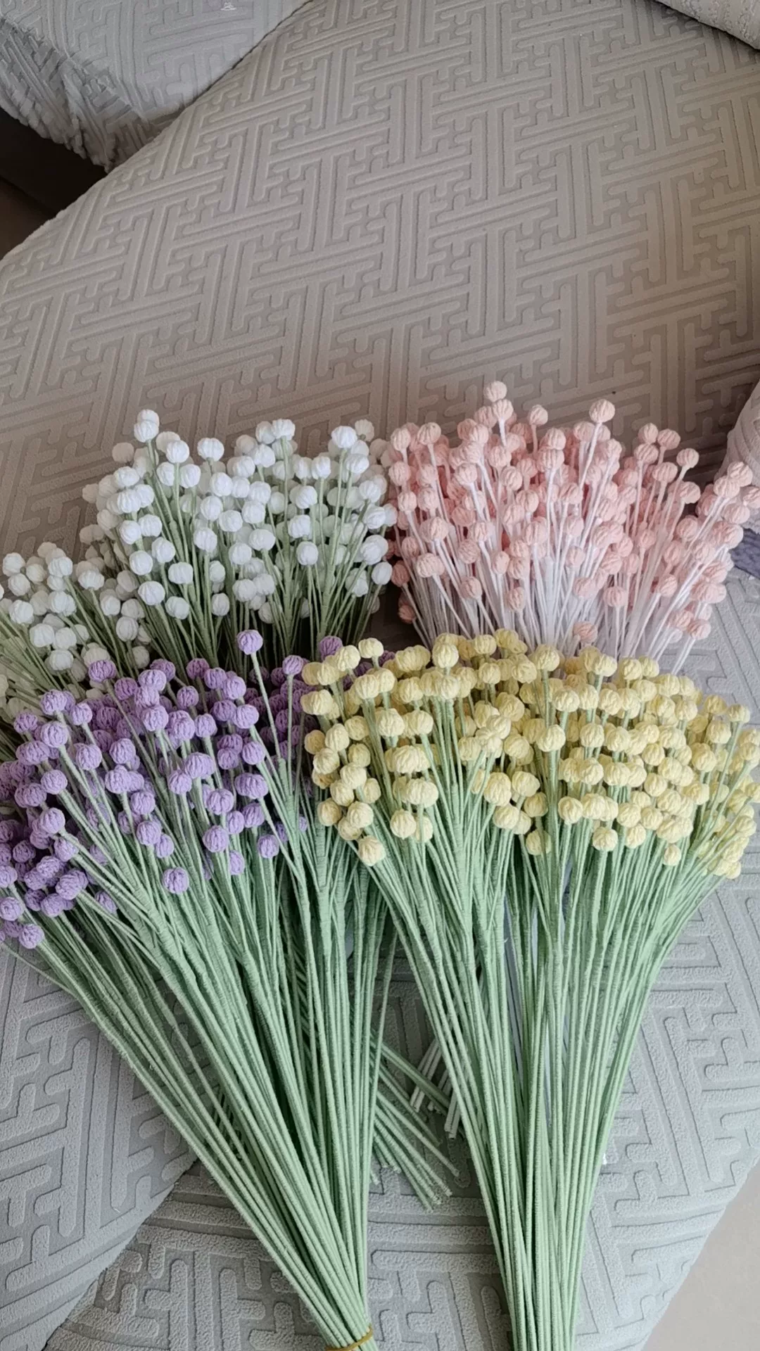 Snowberry Crochet Flower Stem CF-046