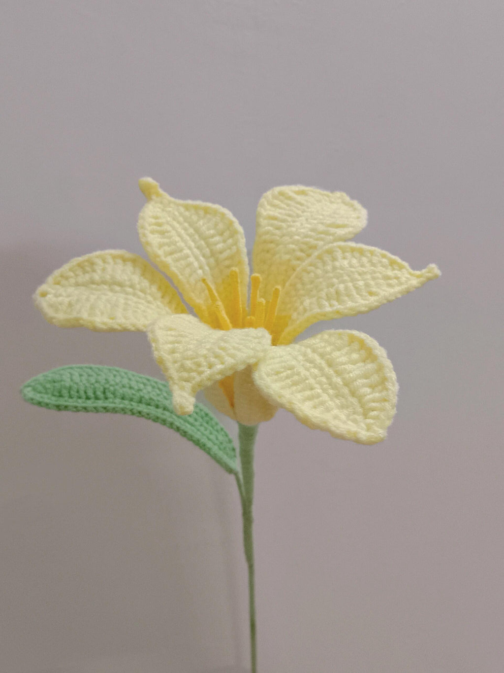 Peruvian Lily Crochet Flower Stem CF-017