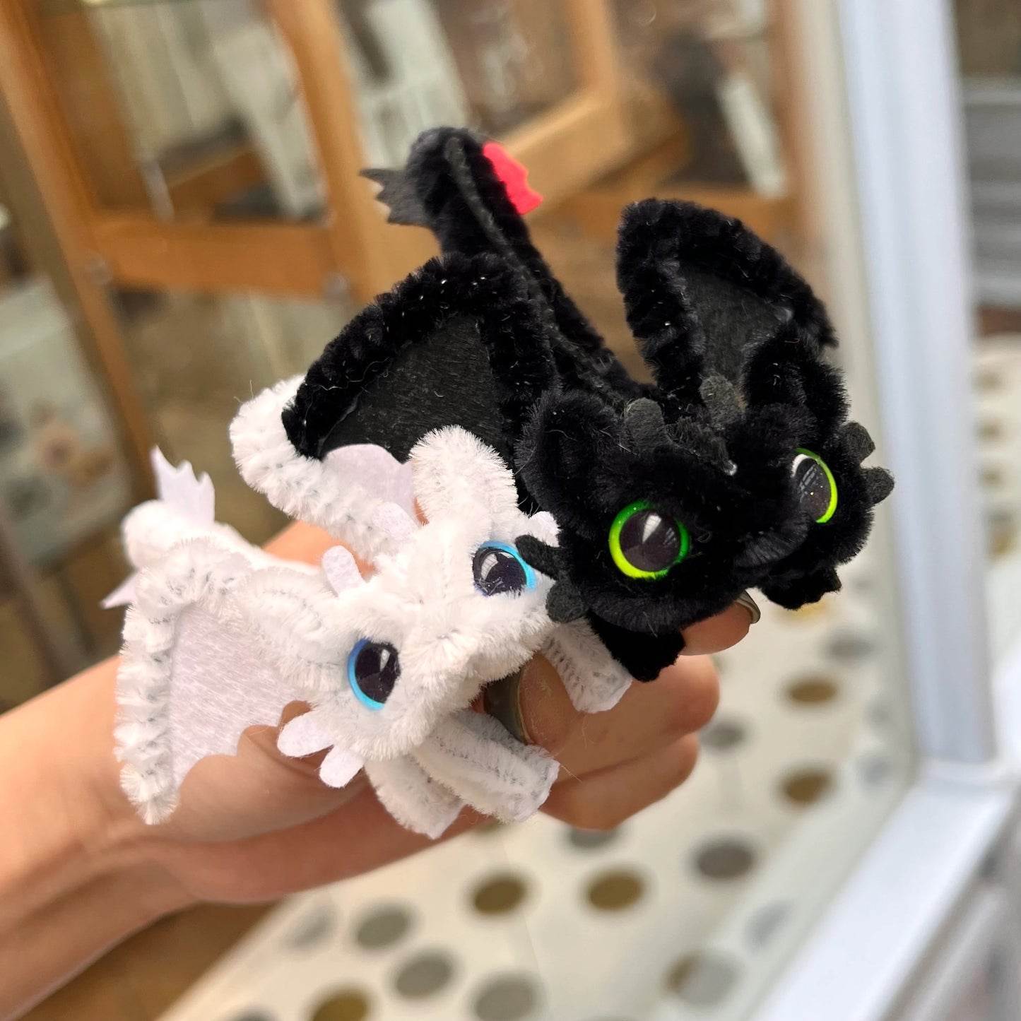 Toothless Dragon Pipe Cleaner Couple | Handmade Fluffy Desk Decor Gift