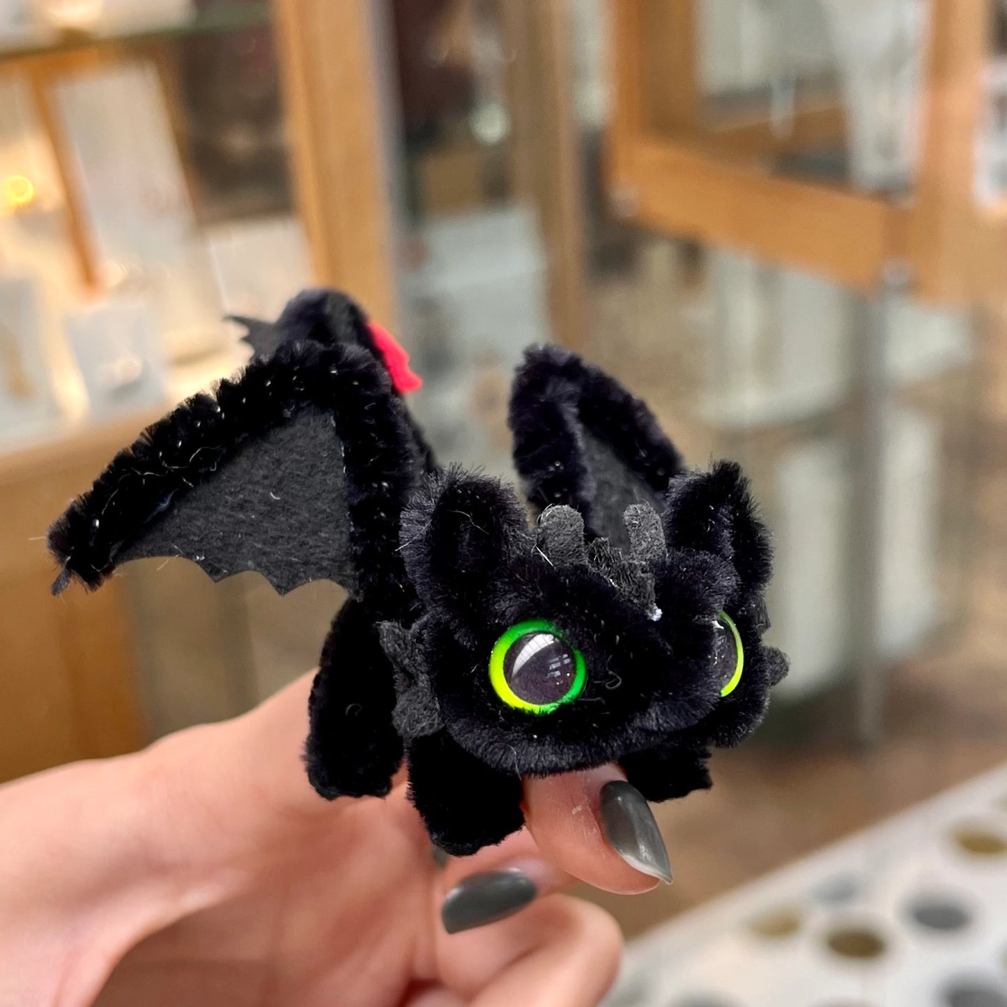 Toothless Dragon Pipe Cleaner Couple | Handmade Fluffy Desk Decor Gift