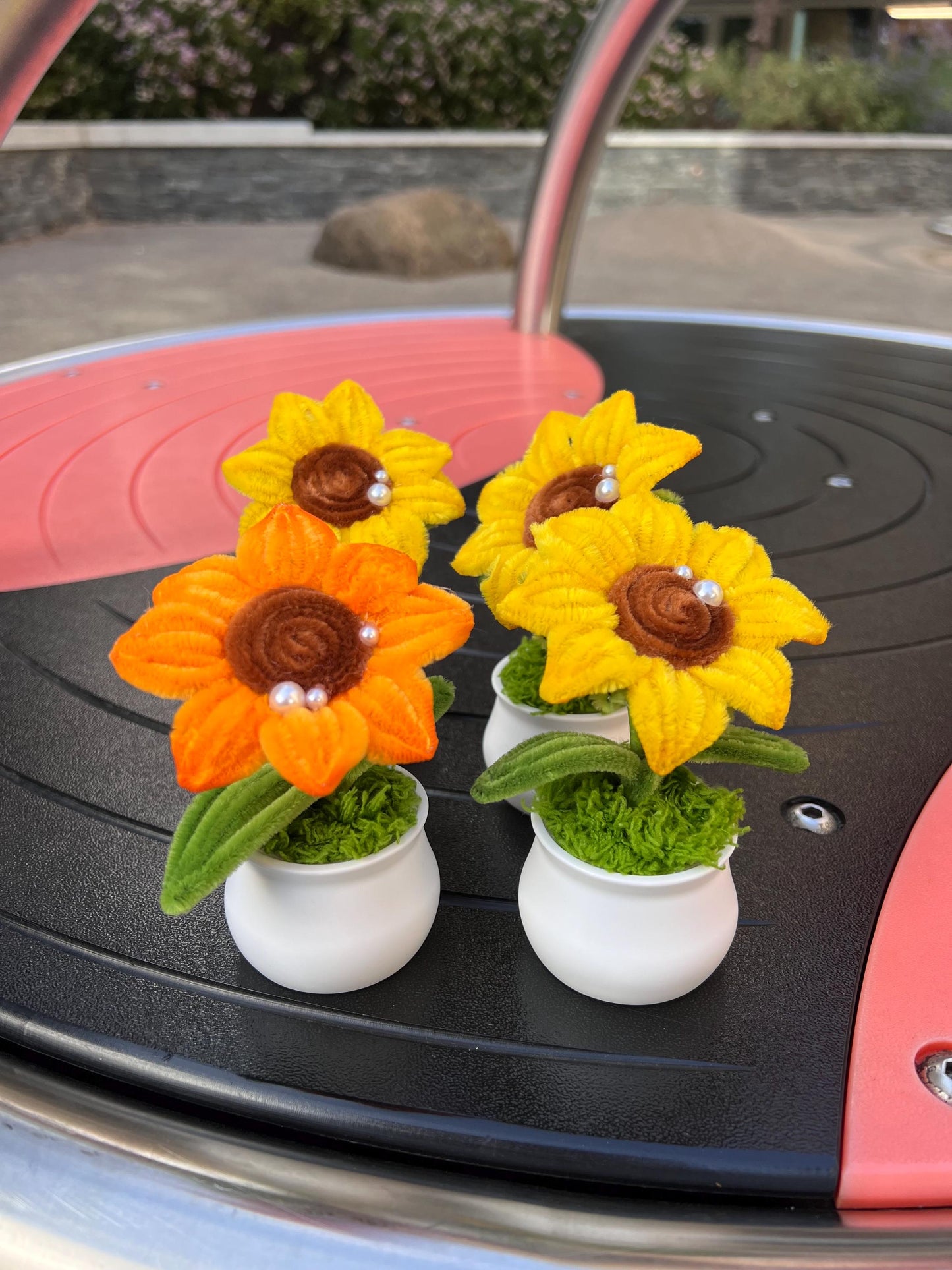 Handmade Pipe Cleaner Sunflower in Mini Pot – Golden & Amber Chenille Stem Flower Décor