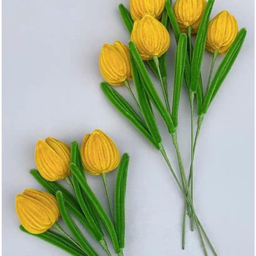 DIY Tulip Bouquet Kit, Pipe Cleaner Flowers, Chenille Tulip Craft Kit, Handmade Floral Gift