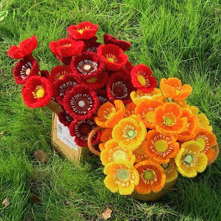 DIY Poppy Flower Kit, for Pipe Cleaner Poppies, Handmade Floral Craft, Bouquet Making Set