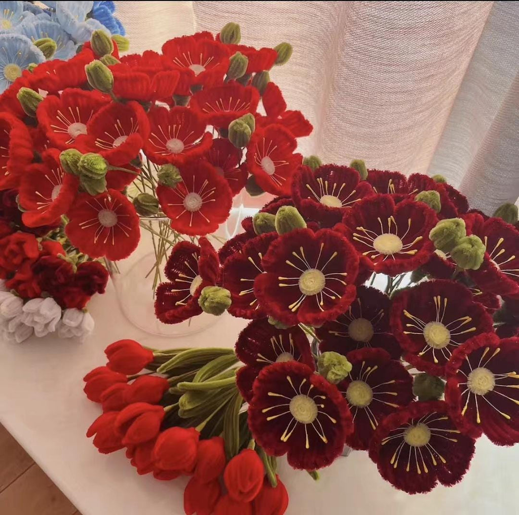 DIY Poppy Flower Kit, for Pipe Cleaner Poppies, Handmade Floral Craft, Bouquet Making Set