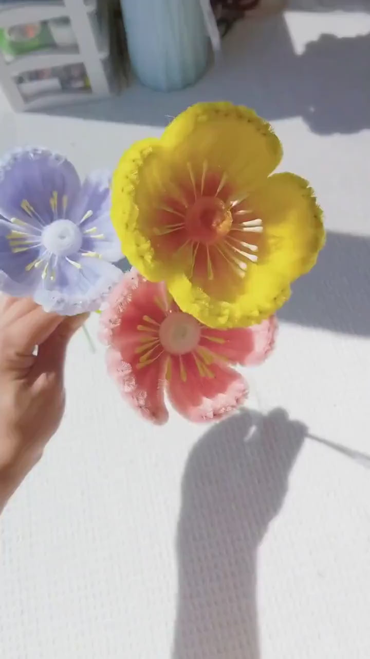 DIY Poppy Flower Kit, for Pipe Cleaner Poppies, Handmade Floral Craft, Bouquet Making Set